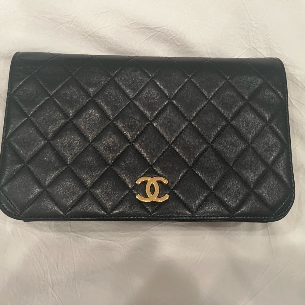 CHANEL Vintage Quilted Lambskin Full Flap Bag Black